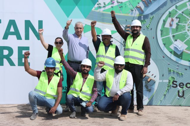 Tallest Flagpole at Pakistan Square - DHA Multan (Turnkey Project)